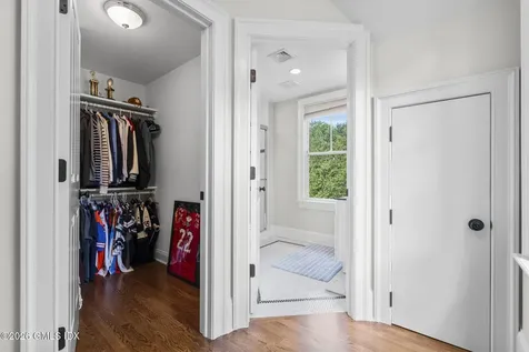 8 Highview Avenue Old Greenwich CT 06870