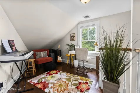 8 Highview Avenue Old Greenwich CT 06870
