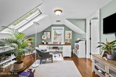 8 Highview Avenue Old Greenwich CT 06870