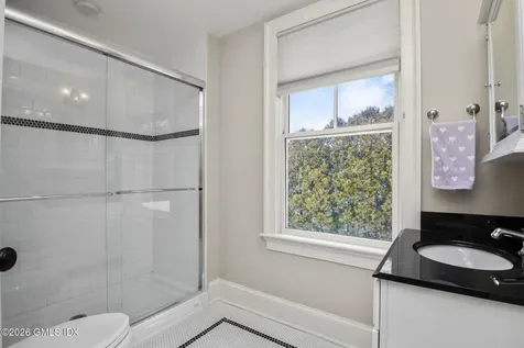 8 Highview Avenue Old Greenwich CT 06870