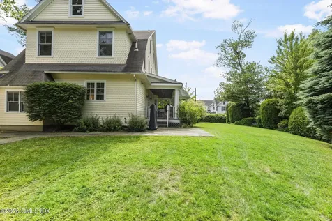 8 Highview Avenue Old Greenwich CT 06870
