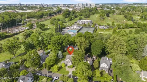 8 Highview Avenue Old Greenwich CT 06870