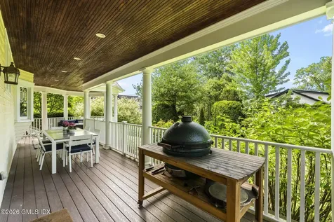 8 Highview Avenue Old Greenwich CT 06870