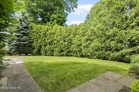 8 Highview Avenue Old Greenwich CT 06870