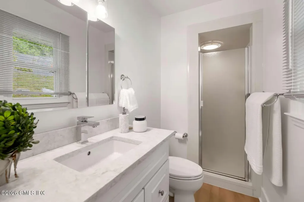 61 Center Drive Old Greenwich CT 06870