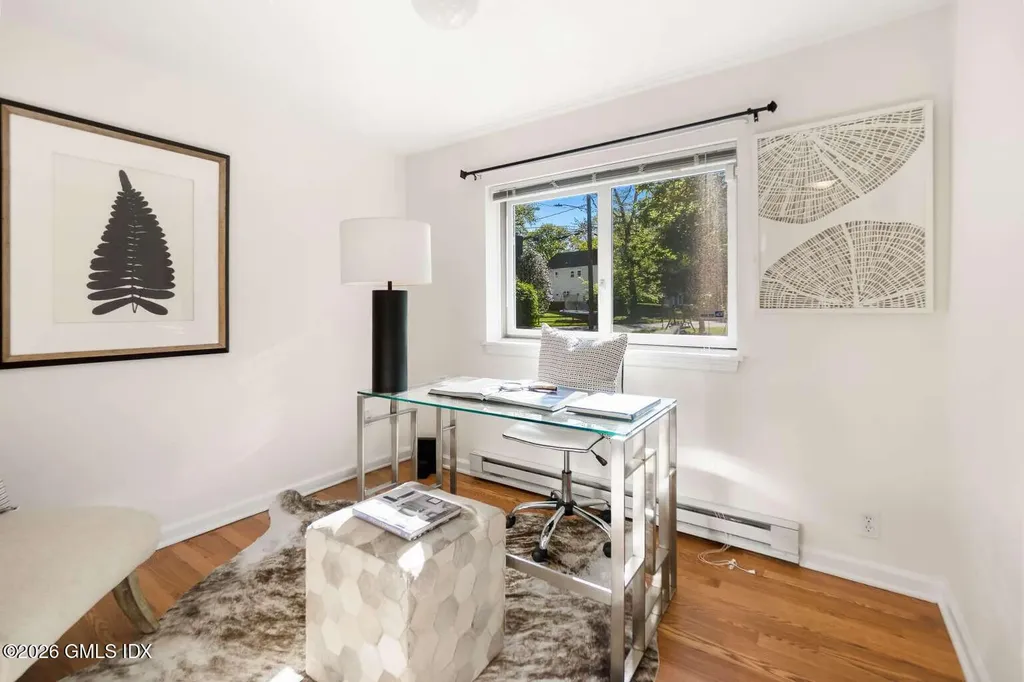 61 Center Drive Old Greenwich CT 06870