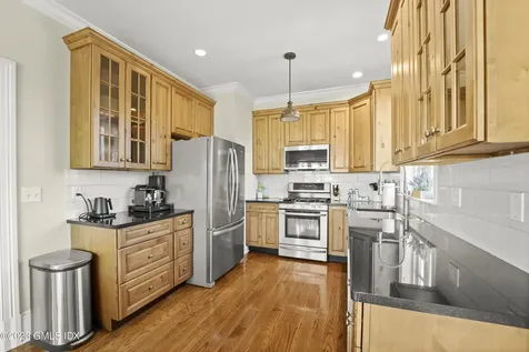 26 Edgewood Avenue Greenwich CT 06830