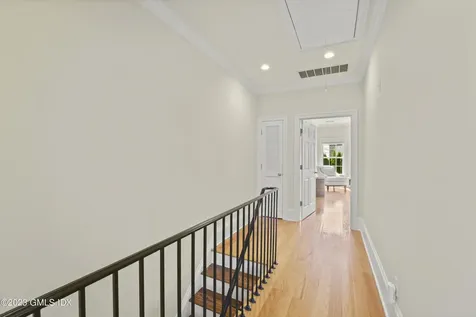 26 Edgewood Avenue Greenwich CT 06830