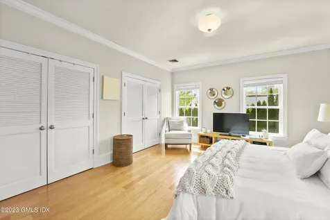 26 Edgewood Avenue Greenwich CT 06830