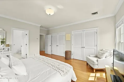 26 Edgewood Avenue Greenwich CT 06830