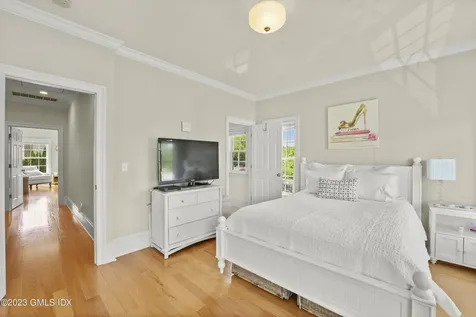 26 Edgewood Avenue Greenwich CT 06830
