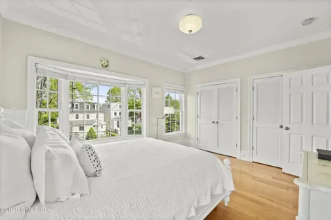 26 Edgewood Avenue Greenwich CT 06830