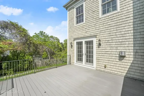 26 Edgewood Avenue Greenwich CT 06830