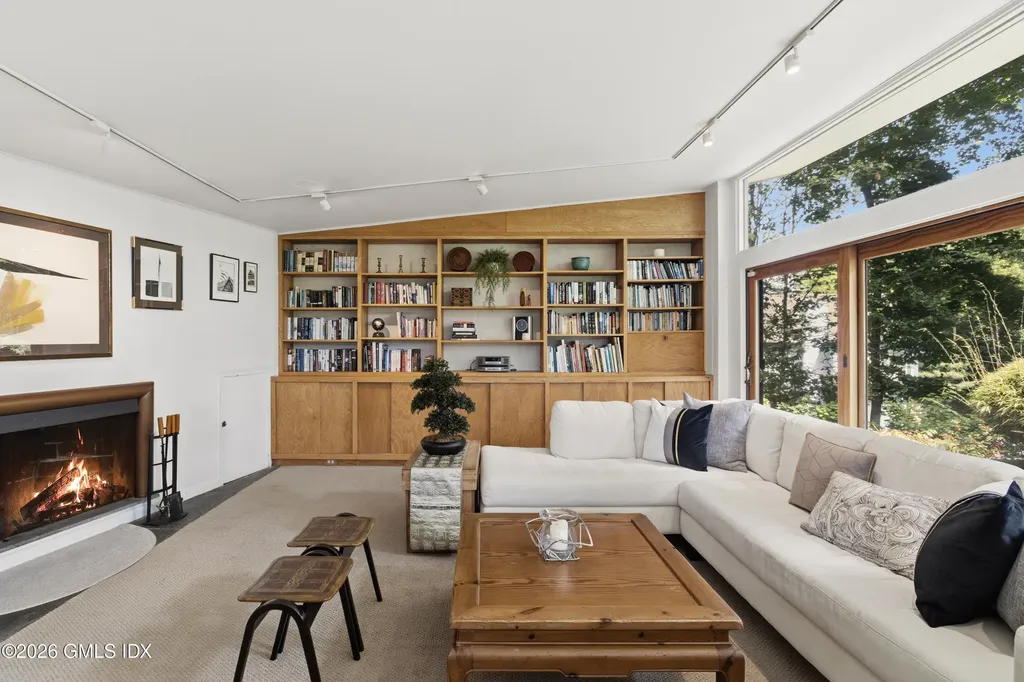 7 Chasmar Road Old Greenwich CT 06870