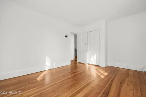 238 Weaver Street Greenwich CT 06831