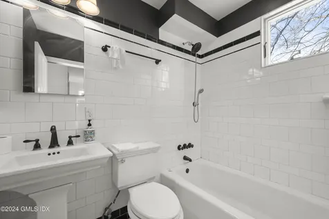 238 Weaver Street Greenwich CT 06831