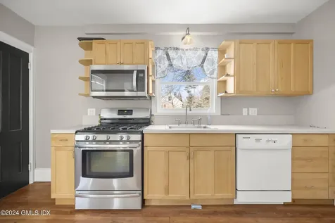 238 Weaver Street Greenwich CT 06831