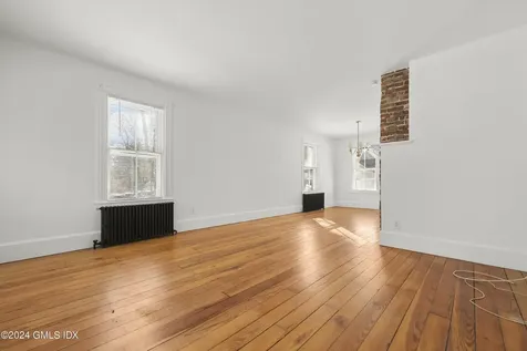 238 Weaver Street Greenwich CT 06831