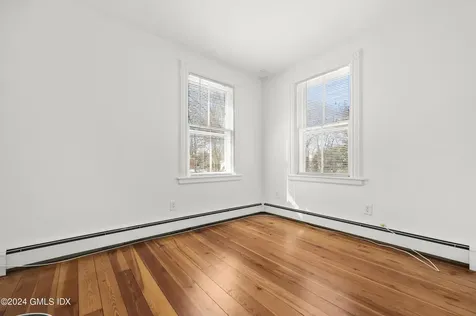 238 Weaver Street Greenwich CT 06831
