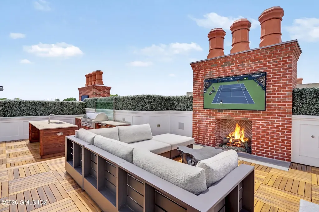 2 Oneida Drive Greenwich CT 06830