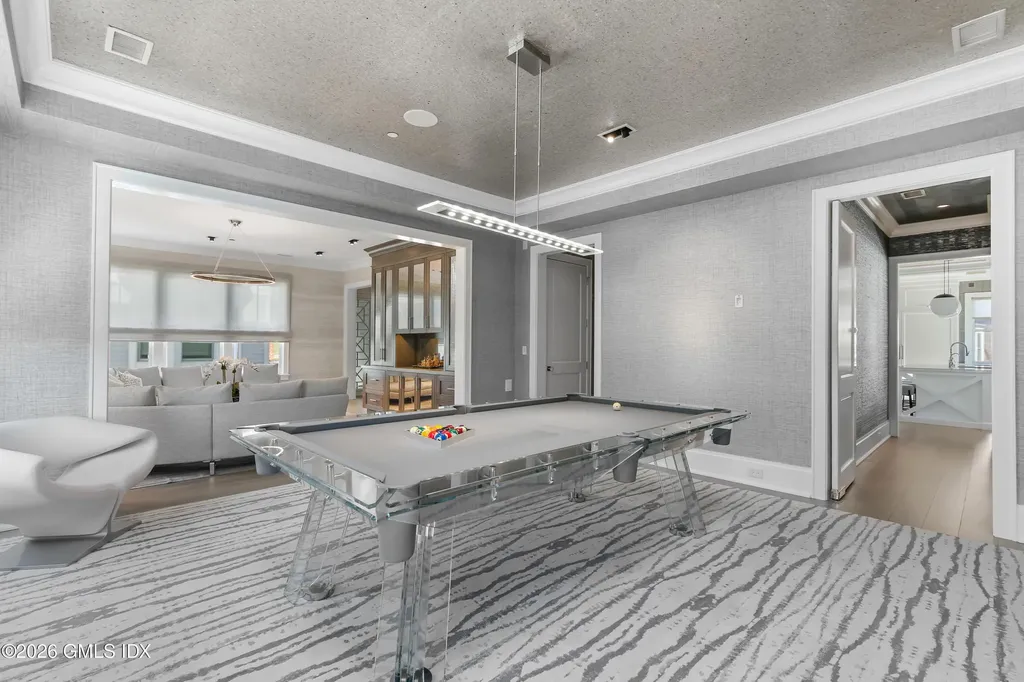2 Oneida Drive Greenwich CT 06830