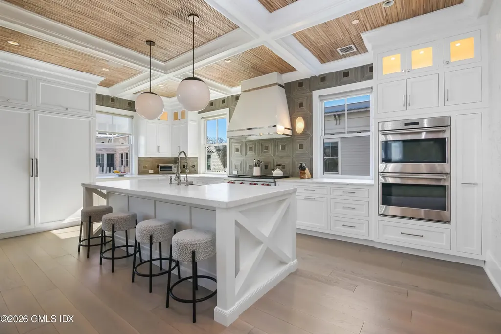 2 Oneida Drive Greenwich CT 06830