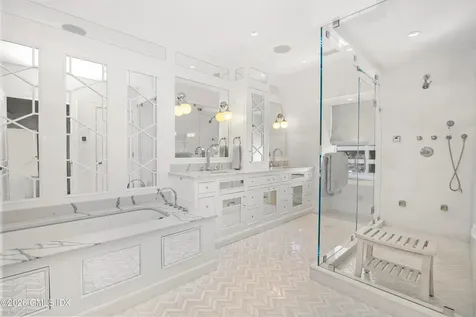 2 Oneida Drive Greenwich CT 06830
