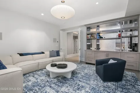 2 Oneida Drive Greenwich CT 06830