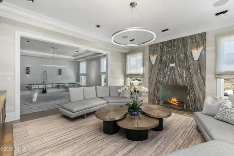 2 Oneida Drive Greenwich CT 06830