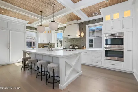 2 Oneida Drive Greenwich CT 06830