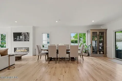 195 S Water Street Greenwich CT 06830