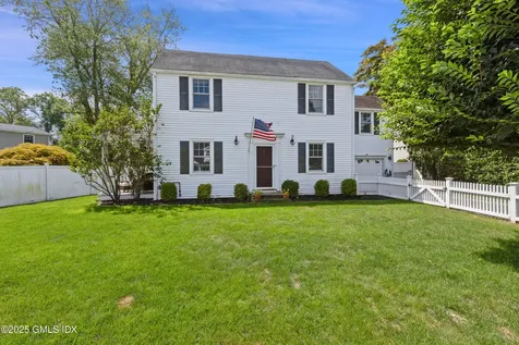 51 Benjamin Street Old Greenwich CT 06870