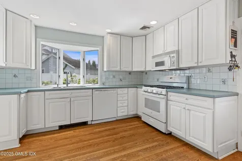 51 Benjamin Street Old Greenwich CT 06870