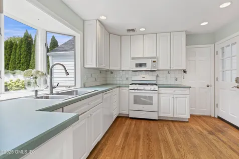 51 Benjamin Street Old Greenwich CT 06870