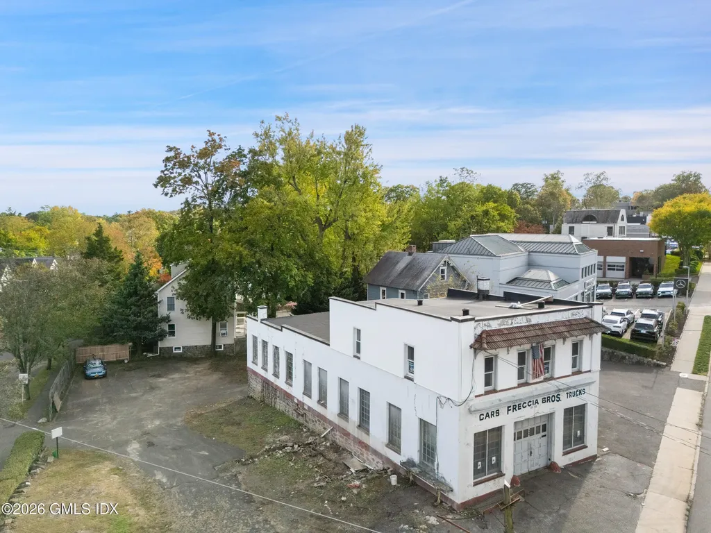 246-248 W Putnam Avenue Greenwich CT 06830
