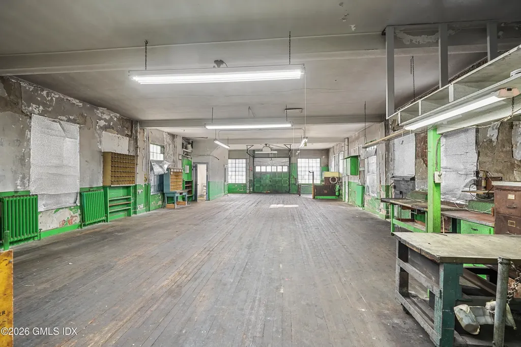 246-248 W Putnam Avenue Greenwich CT 06830