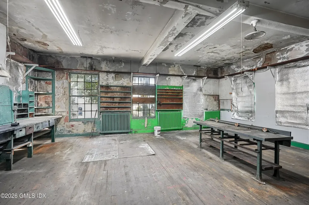 246-248 W Putnam Avenue Greenwich CT 06830