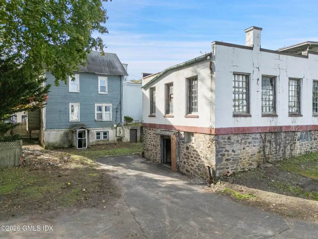 246-248 W Putnam Avenue Greenwich CT 06830