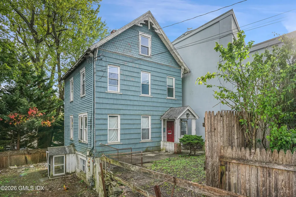 246-248 W Putnam Avenue Greenwich CT 06830