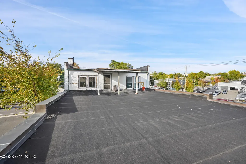 246-248 W Putnam Avenue Greenwich CT 06830