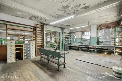 246-248 W Putnam Avenue Greenwich CT 06830