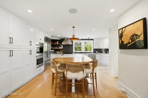 9 Park Place Greenwich CT 06830