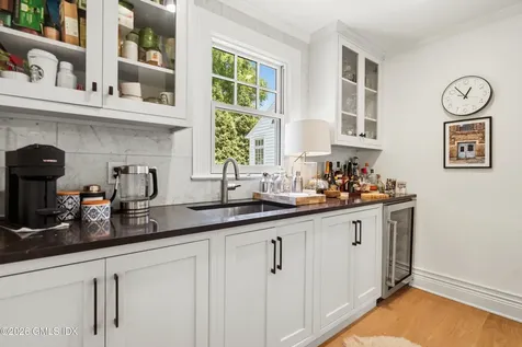 9 Park Place Greenwich CT 06830