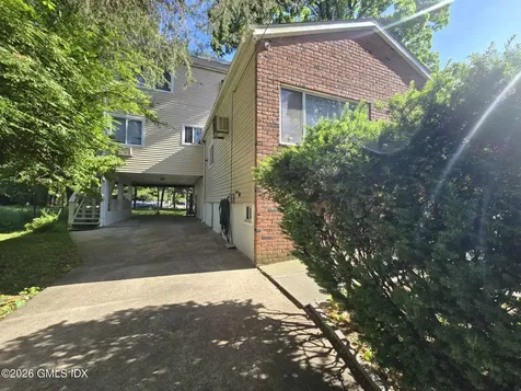 493 Den Lane Greenwich CT 06831