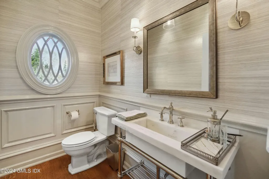 16 Indian Point Lane Riverside CT 06878