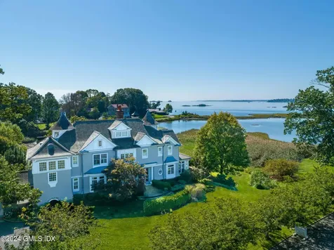 16 Indian Point Lane Riverside CT 06878