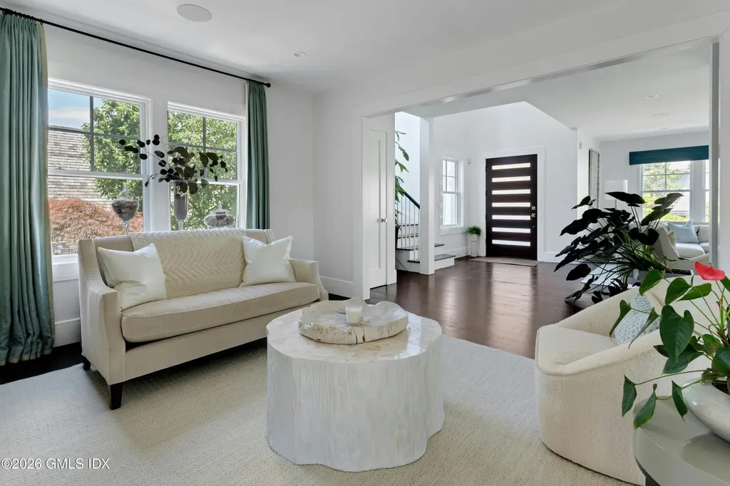 189 Connecticut Avenue Greenwich CT 06830