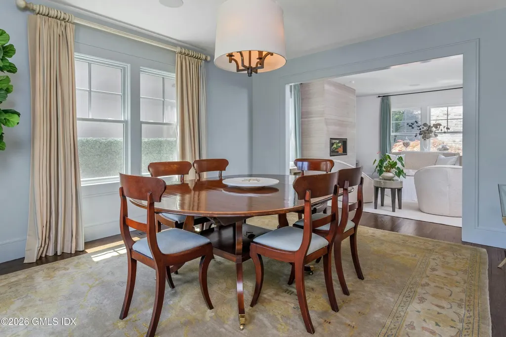 189 Connecticut Avenue Greenwich CT 06830