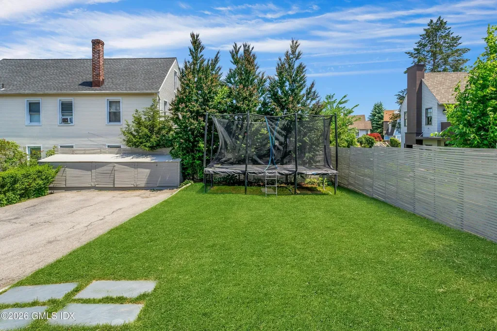 189 Connecticut Avenue Greenwich CT 06830