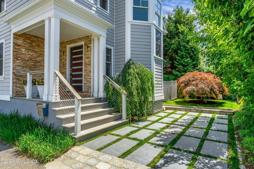 189 Connecticut Avenue Greenwich CT 06830